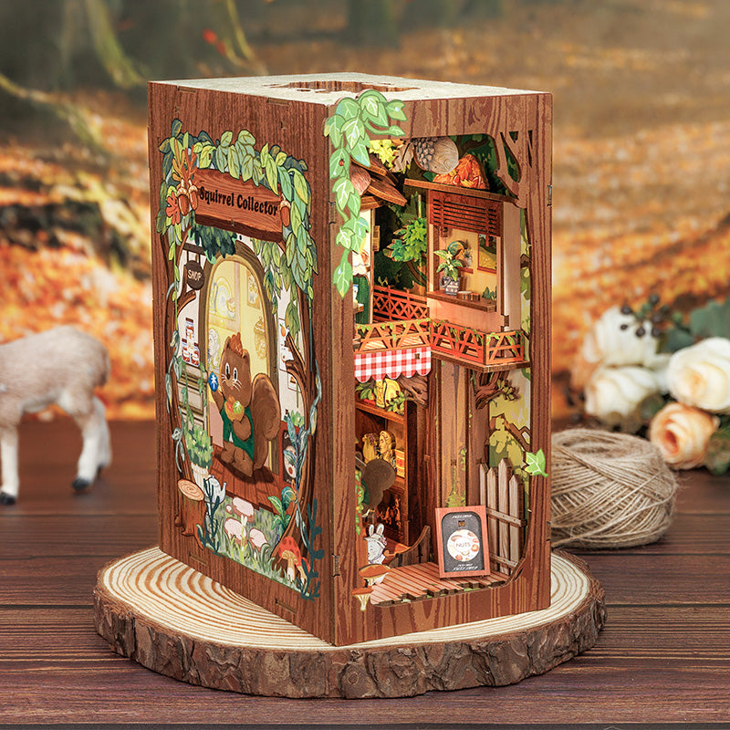 Squirrel Collector - Enchanting Woodland Themed Book Nook Kit