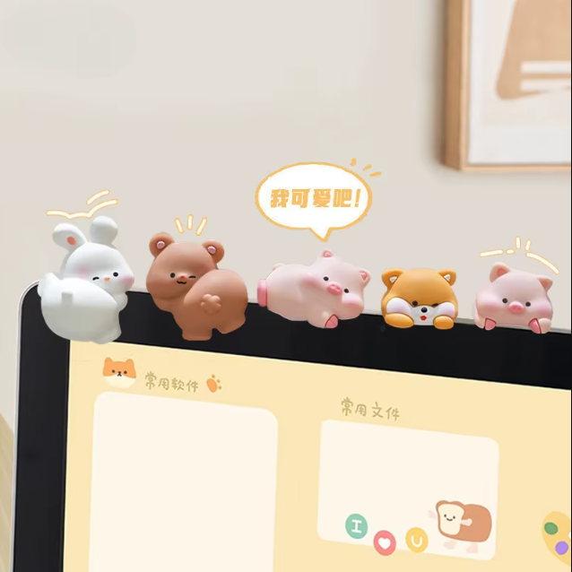 Mini Desktop Laptop Keyboard Figurines