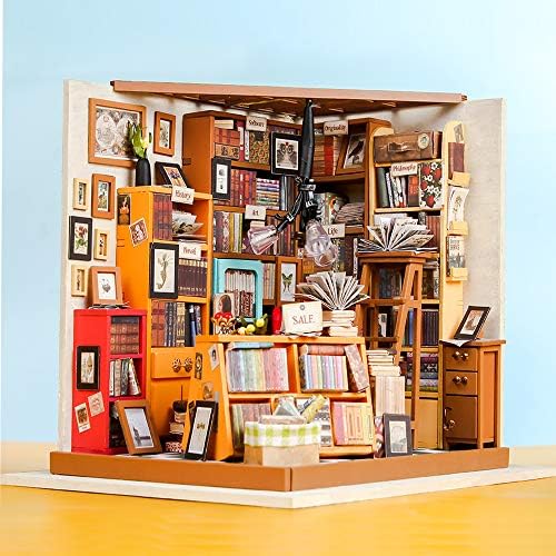 Tiny Book Nook: A Miniature Library Wonderland