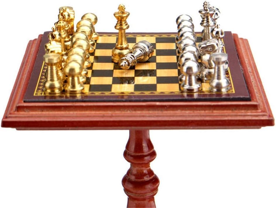 Alloy International Chess Set Checkerboard