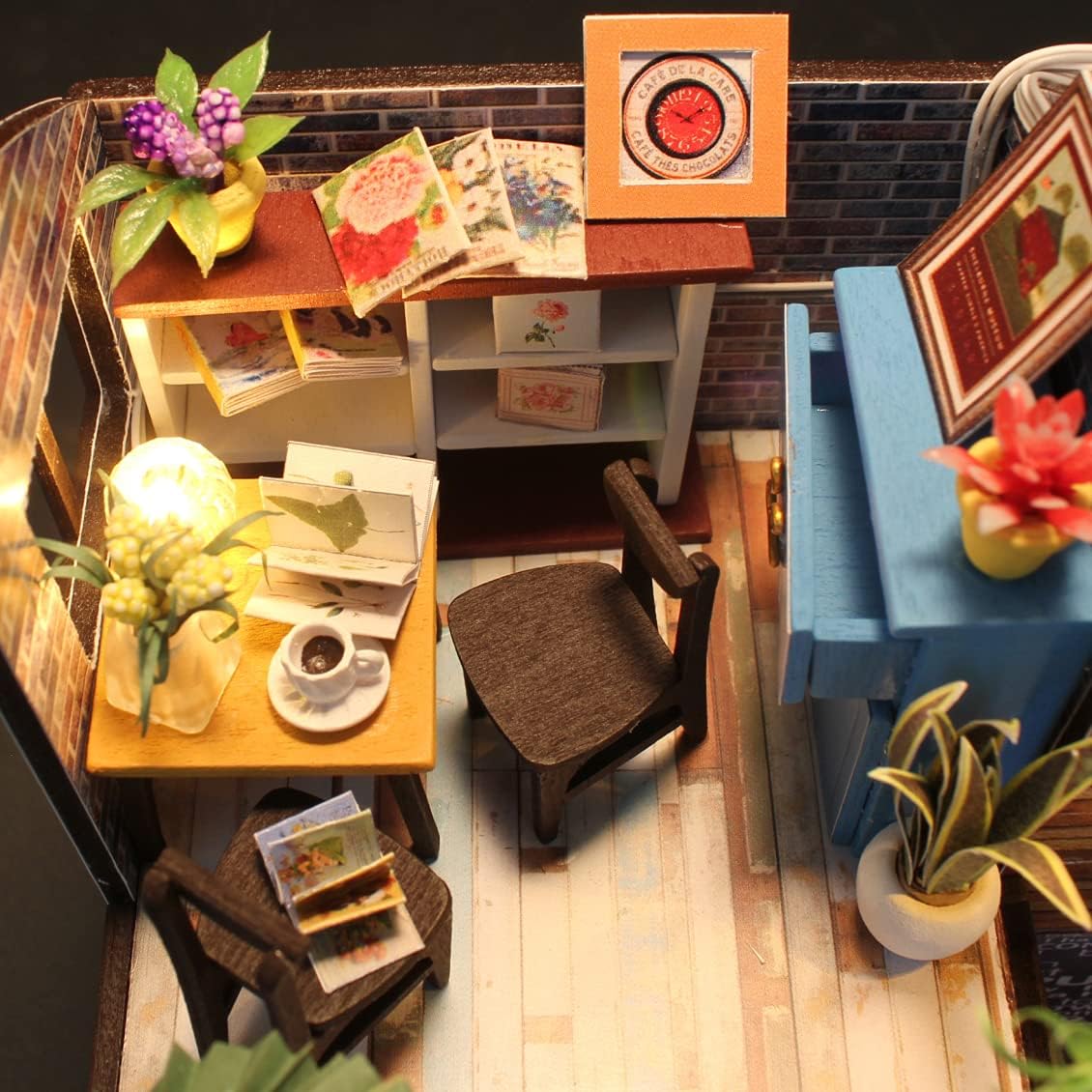 Cozy 2-Story Café Model