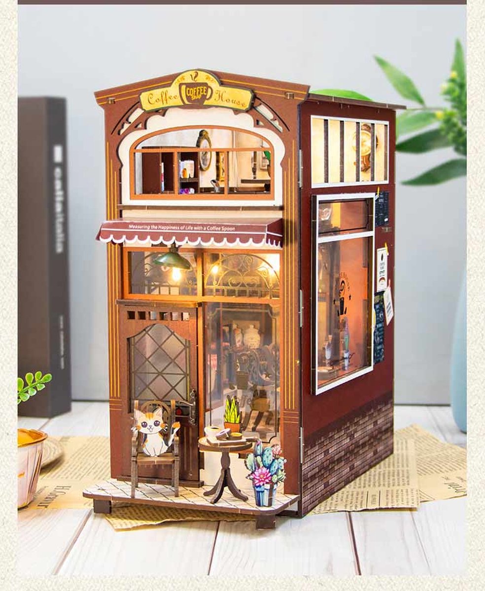 Coffee House Miniature Kit – Cozy Café Book Nook