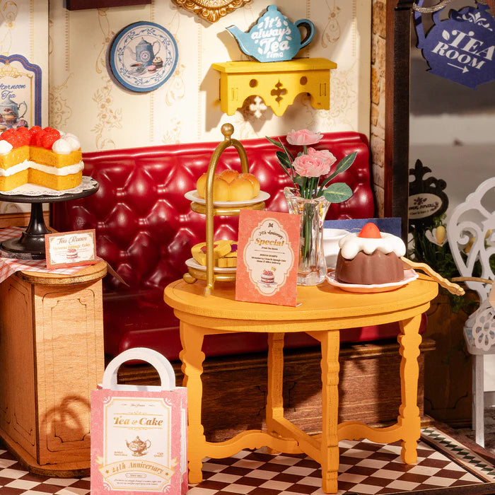 Leisure Time Café Dollhouse - Tea Room Kit