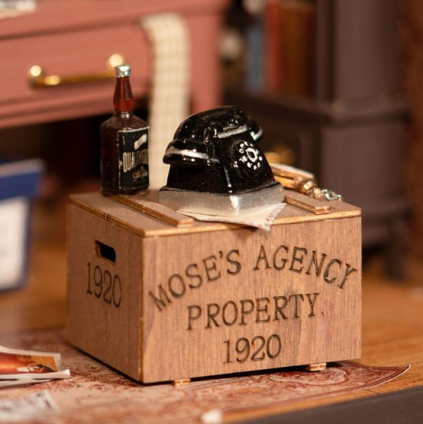 Mose’s Detective Agency- Mystery Unraveled: The Detective’s Office Miniature