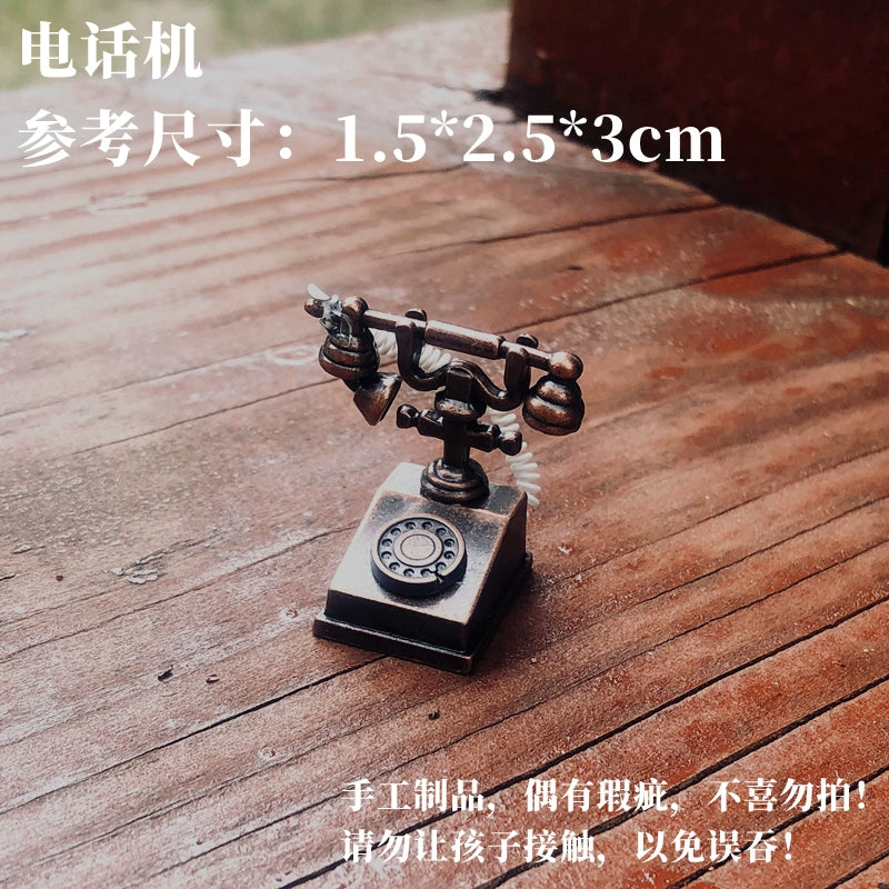 Chinese Ancient Style Miniature Dollhouse Accessories – Porcelain Vases, Vintage Clock, Phonograph & More