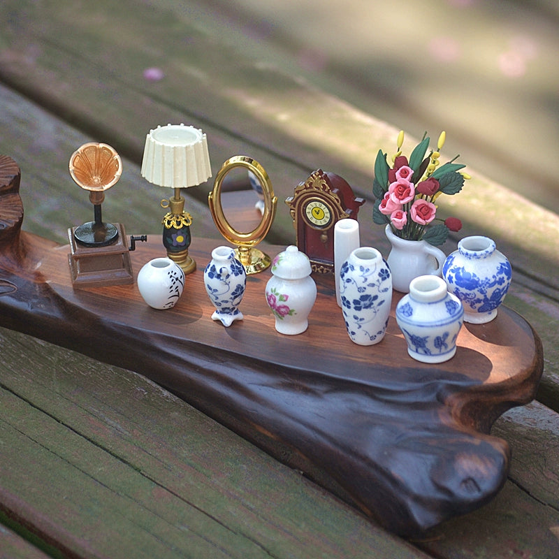 Chinese Ancient Style Miniature Dollhouse Accessories – Porcelain Vases, Vintage Clock, Phonograph & More