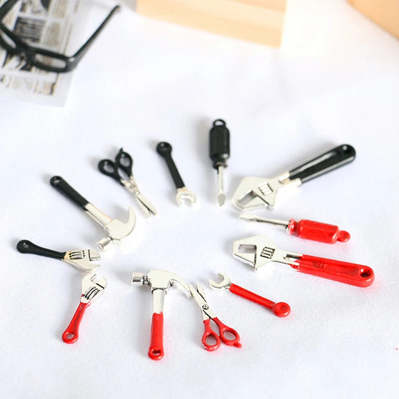 Metal Hand Tool Set – 8-Piece