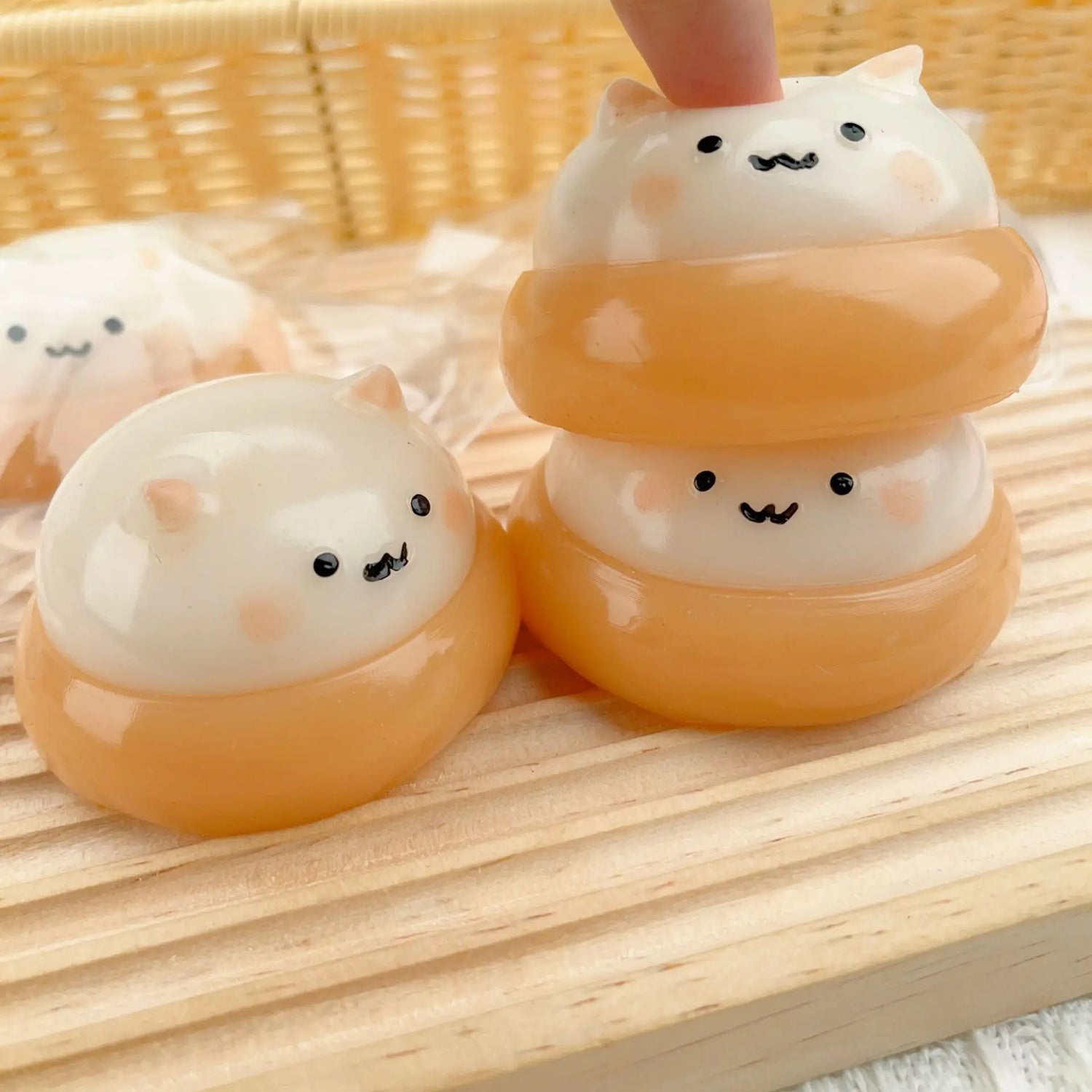 Cute Pancake Squishy Toy – Stress Relief Fidget 🥞✨