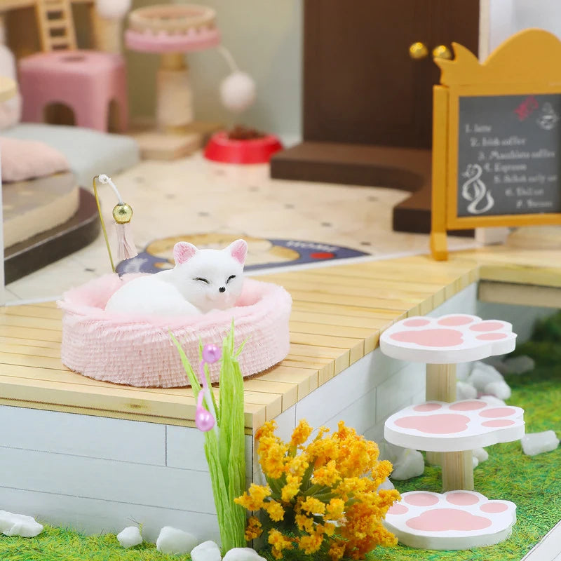 Cat Cafe Garden Cafe – Miniature DIY Kit