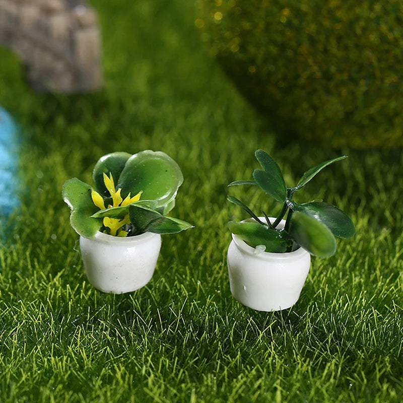 Resin Flower Pots (Set of 4)