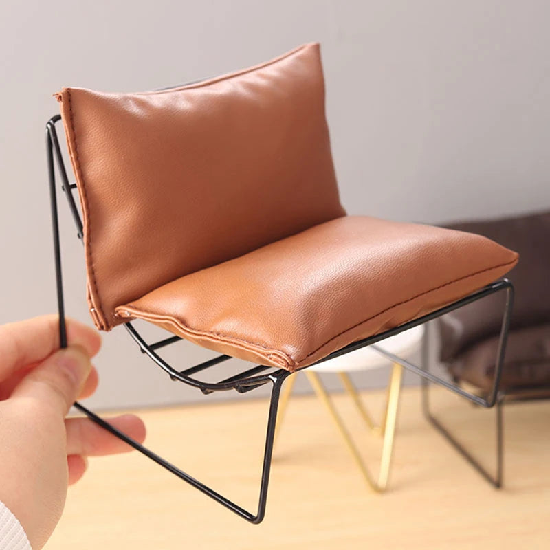 Dollhouse Sofa Chair – 1:6/1:12 Scale Furniture Accessory