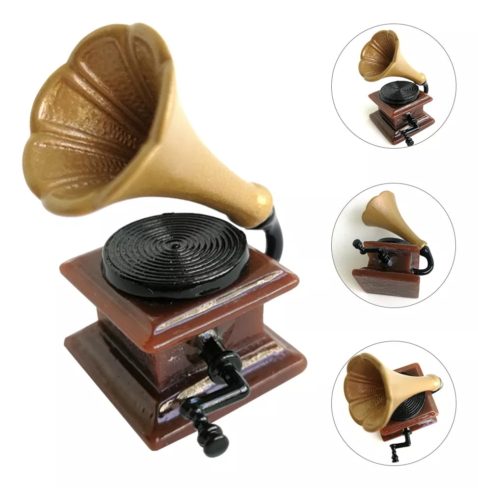 Miniature Phonograph – Retro Resin Ornament