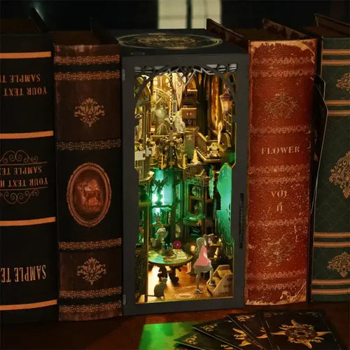 Compass of Fate: Enchanted Tarot Card Book Nook with Mystical Glow Book Nook